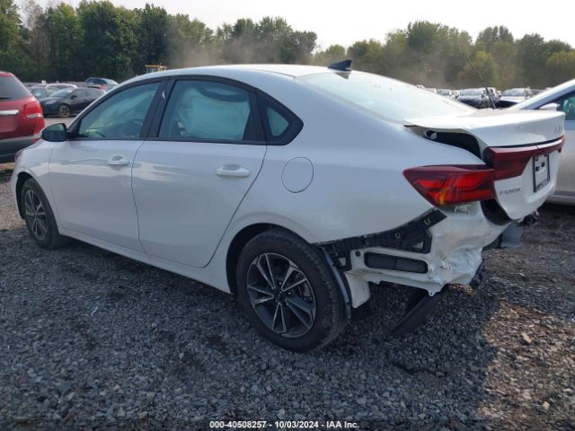 3KPF24AD7RE720638 KIA Forte Lxs