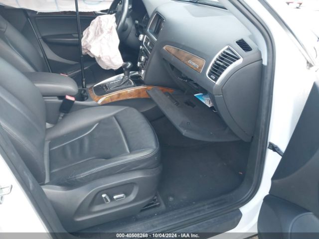 WA1CFAFP3FA016809 Audi Q5 2.0t Premium