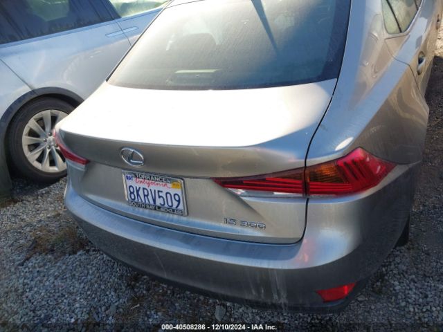 JTHBA1D22K5095558 Lexus IS 300