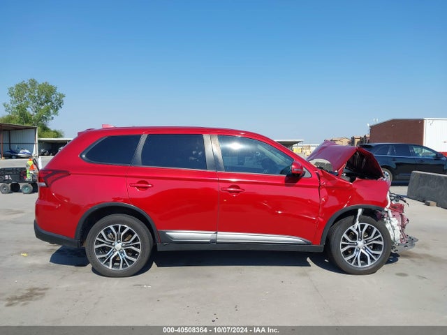 JA4AD3A38HZ040699 Mitsubishi Outlander Se