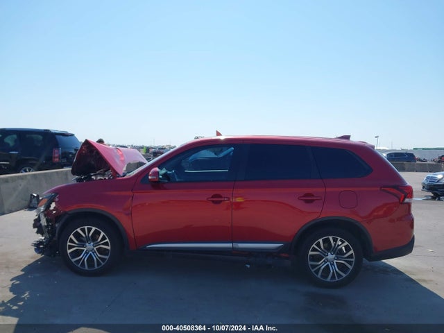 JA4AD3A38HZ040699 Mitsubishi Outlander Se