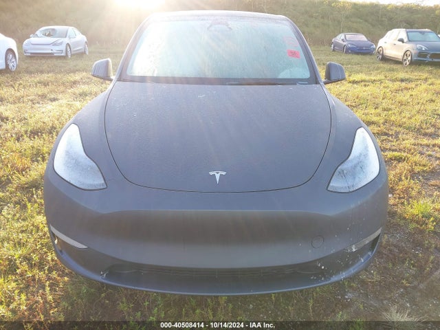 2023 TESLA MODEL Y 7SAYGDEE9PA180410 Photo 9