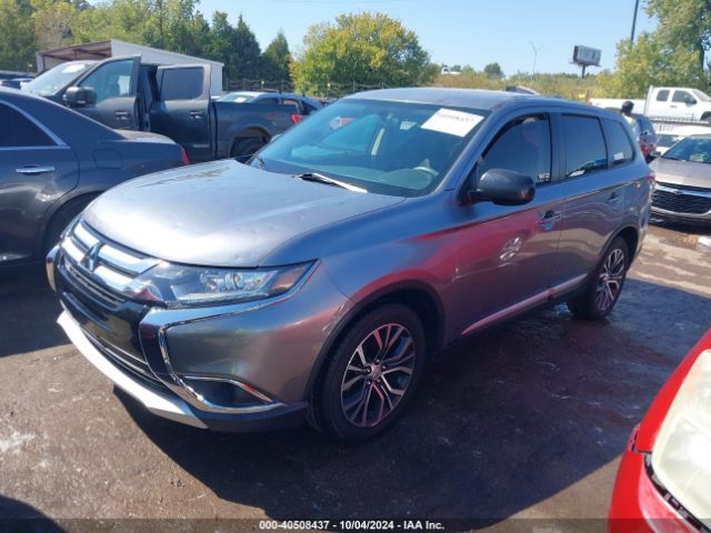 JA4AZ3A39JZ053940 Mitsubishi Outlander Es