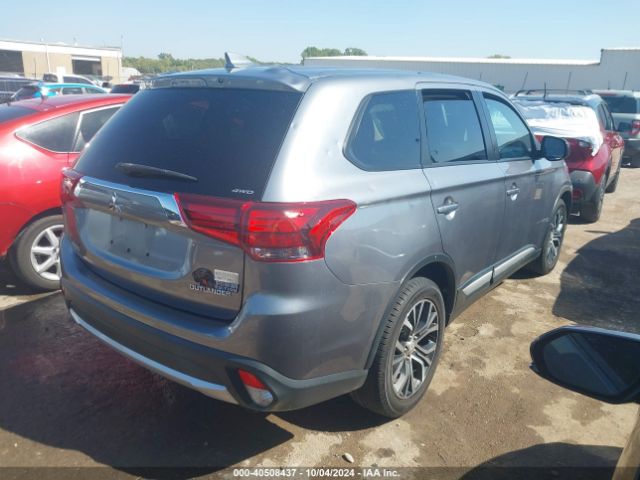 JA4AZ3A39JZ053940 Mitsubishi Outlander Es