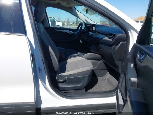 1FMCU9BZ3MUB17373 Ford Escape Se Hybrid