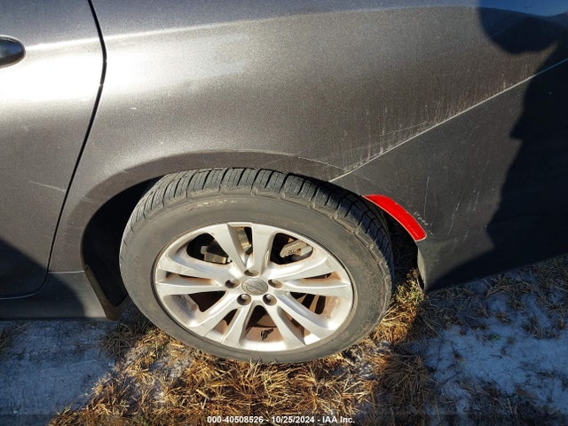Chrysler 200 Touring 2016 1C3CCCFB0GN182282 Image 12