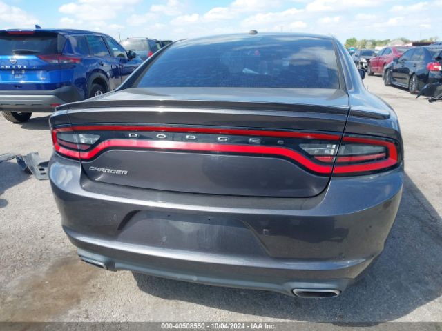 2C3CDXBG3FH926017 Dodge Charger Se