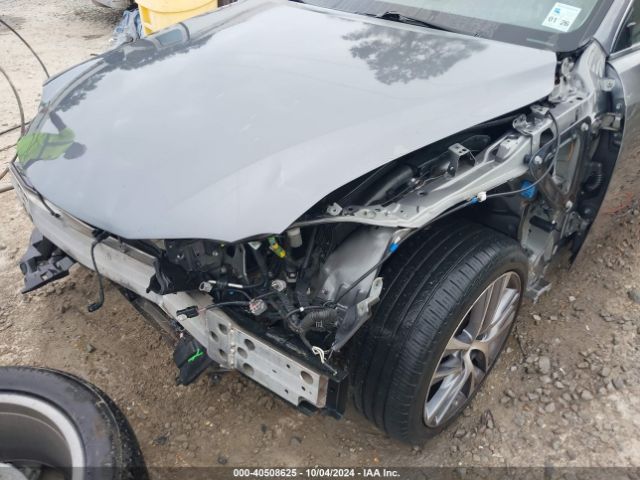 JTHBA1D23J5076421 Lexus IS 300