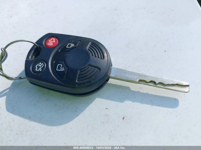 Ford FOCUS SE 2018 1FADP3K26JL238289 Image 11