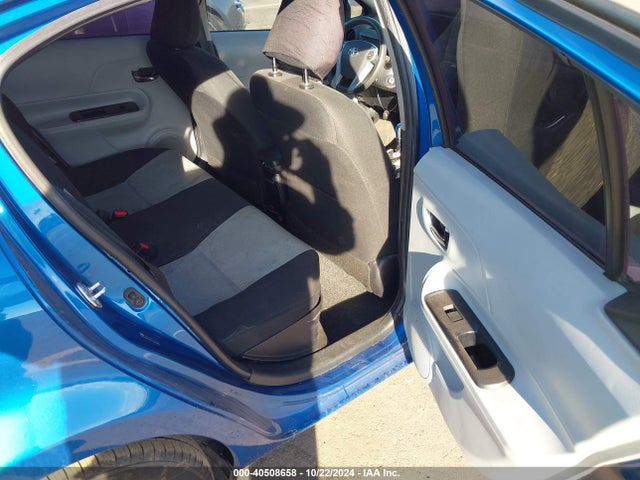 Toyota Prius C Two 2014 JTDKDTB37E1061093 Image 8
