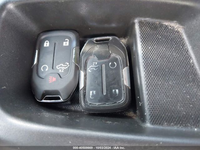 1GCUYDED4KZ258808 Chevrolet Silverado 1500 Lt