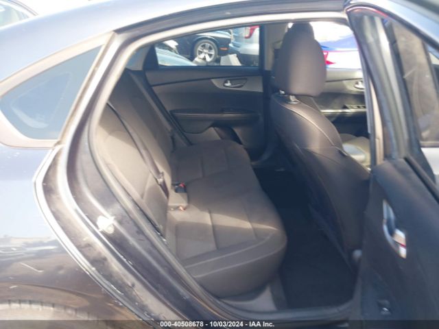 3KPF24AD0KE129153 KIA FORTE FE