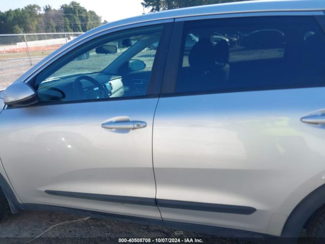 KNDCB3LCXH5067038 KIA NIRO FE