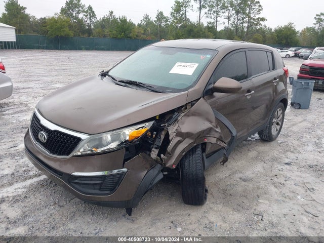 KIA Sportage Lx 2015 KNDPB3AC7F7745380 Image 2