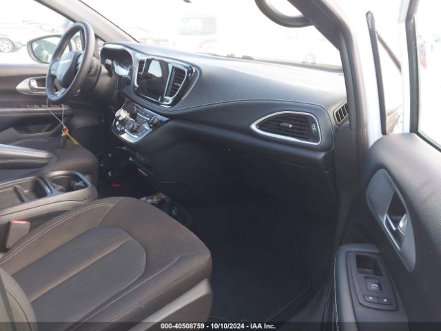 2C4RC1FG2PR621927 Chrysler Pacifica Touring