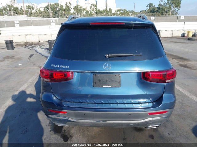 W1N4M4GB6MW087564 Mercedes-Benz GLB 250