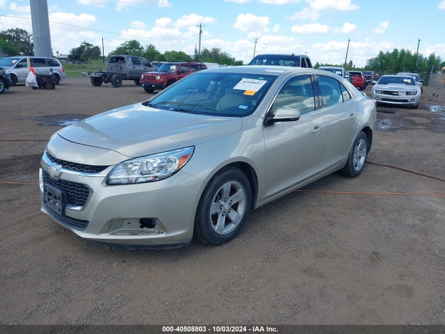 Chevrolet MALIBU 1LT 2015 1G11C5SL7FF287500 Image 2