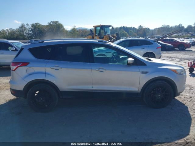 1FMCU9J9XEUC26660 Ford Escape Titanium