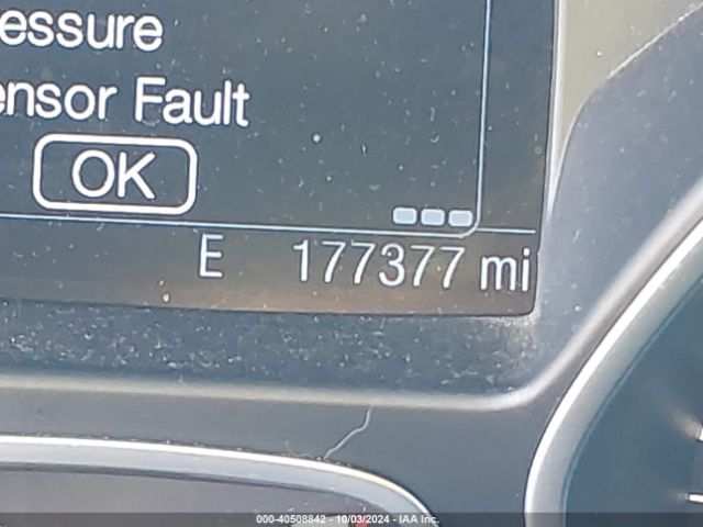 1FMCU9J9XEUC26660 Ford Escape Titanium