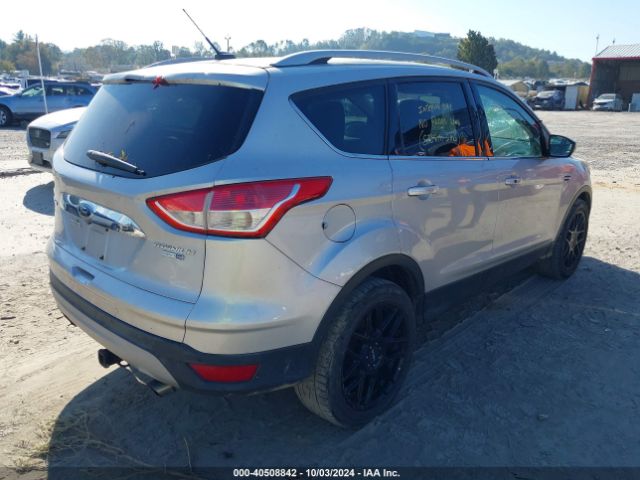 1FMCU9J9XEUC26660 Ford Escape Titanium