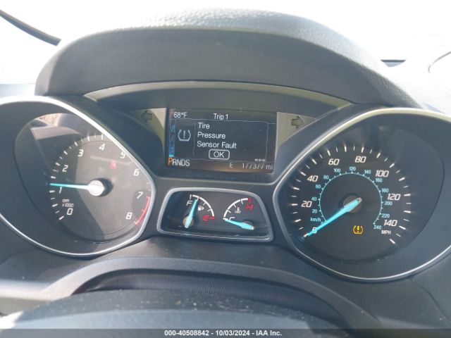 1FMCU9J9XEUC26660 Ford Escape Titanium