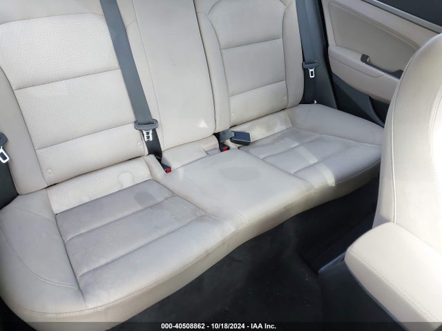 5NPD84LF7HH187818 Hyundai Elantra Value Edition