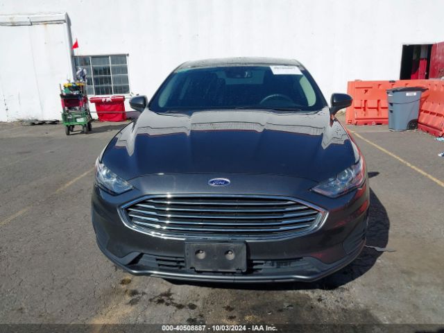 3FA6P0HD6KR233161 Ford FUSION SE