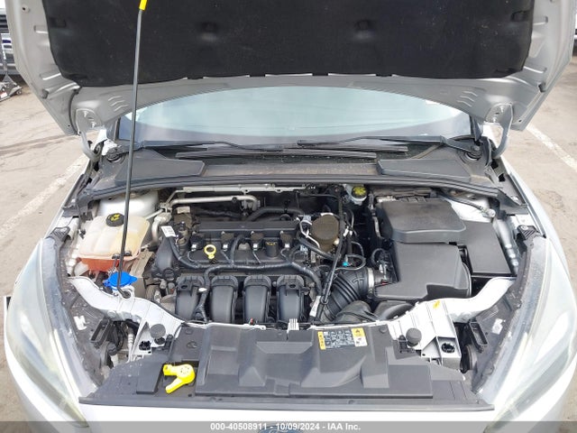 Ford FOCUS SE 2015 1FADP3F23FL264558 Image 10