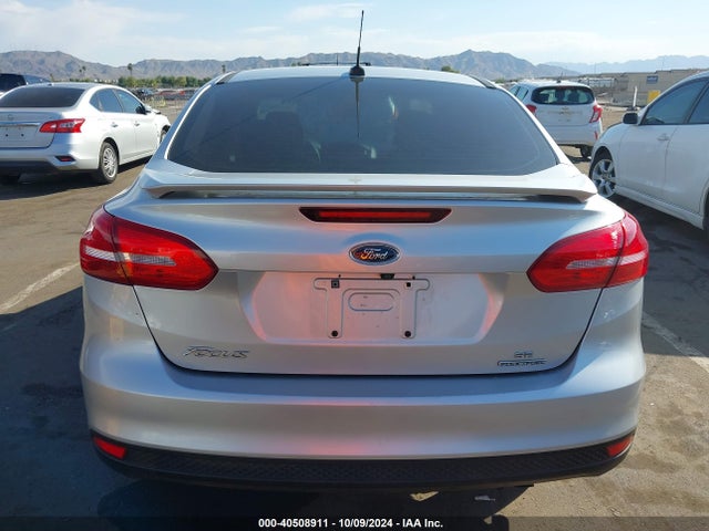 Ford FOCUS SE 2015 1FADP3F23FL264558 Image 16