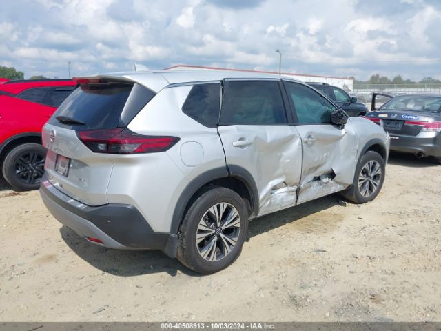 5N1BT3BA4PC813112 Nissan Rogue Sv Fwd
