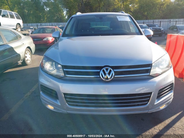 Продаж на аукціоні авто 2013 Volkswagen Touareg Tdi Lux, vin: WVGEP9BP2DD006473, номер лоту: 40508917