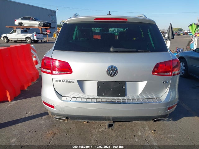 Продаж на аукціоні авто 2013 Volkswagen Touareg Tdi Lux, vin: WVGEP9BP2DD006473, номер лоту: 40508917