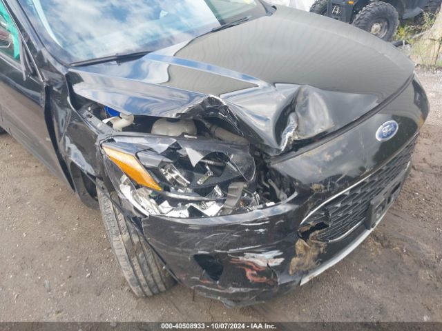 2022 FORD ESCAPE 1FMCU9G63NUA03809 Photo 5