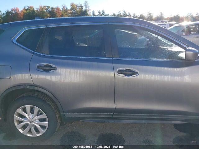 Nissan ROGUE S 2018 KNMAT2MV2JP588988 Image 13