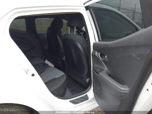 Hyundai Veloster 2.0 2019 KMHTG6AF6KU018248 Image 8