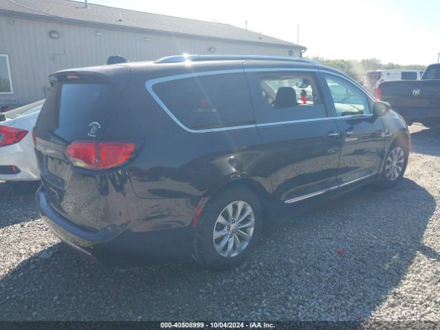 2C4RC1BG1JR112294 Chrysler Pacifica Touring L