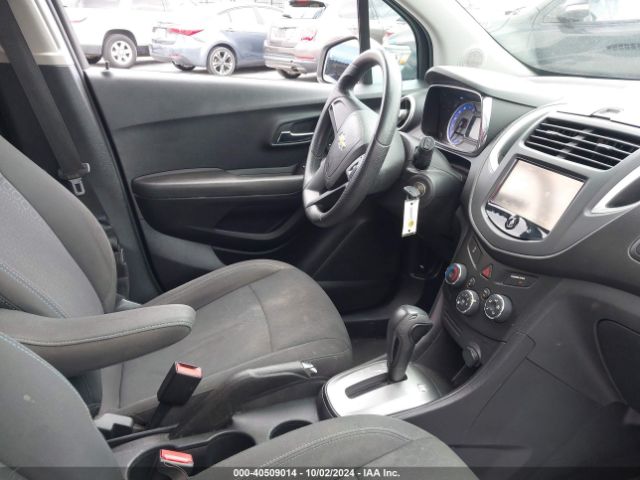 KL7CJKSB2FB099791 Chevrolet Trax 1ls