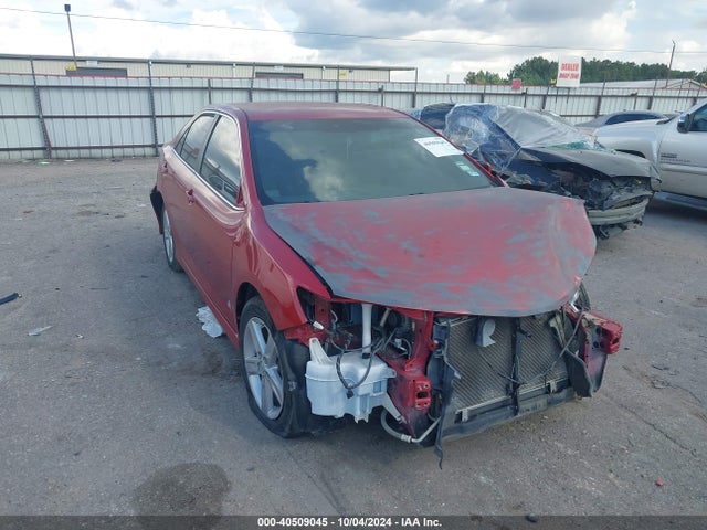 2014 4T1BF1FK5EU737230 zdjęcie główne