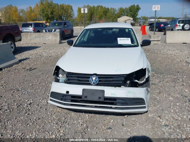 3VW267AJ5GM212243 Volkswagen Jetta 1.4t S