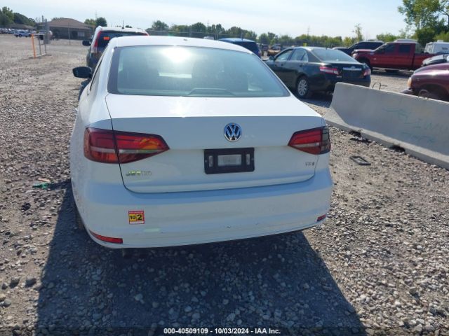 3VW267AJ5GM212243 Volkswagen Jetta 1.4t S