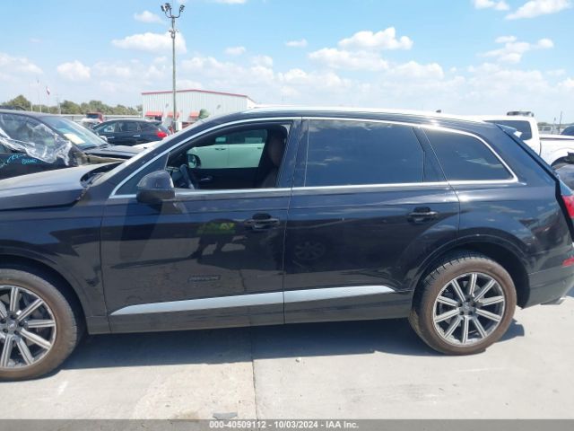 WA1VAAF73KD009097 Audi Q7 55 Premium