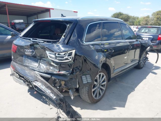 WA1VAAF73KD009097 Audi Q7 55 Premium