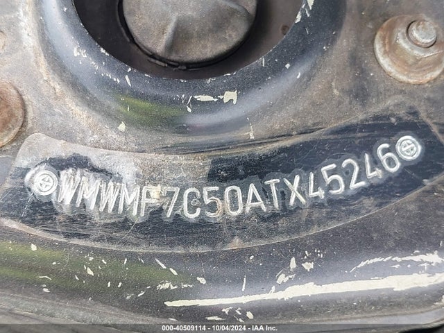 2010 MINI COOPER S WMWMF7C50ATX45246 Photo 8