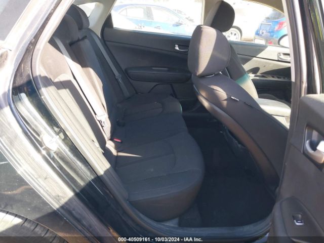 5XXGT4L32JG242730 KIA Optima Lx