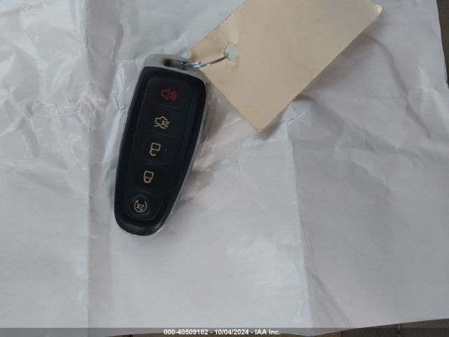 1FMCU9J90GUA14577 Ford Escape Titanium