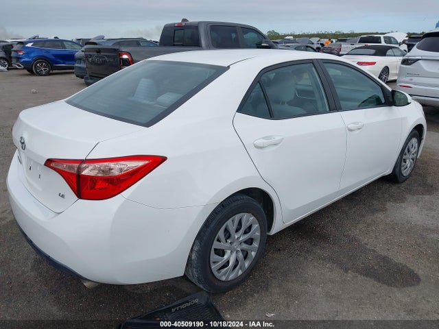 Toyota COROLLA LE 2019 2T1BURHE1KC226218 Image 4