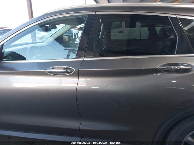 3PCAJ5M13KF139853 Infiniti Qx50 Luxe