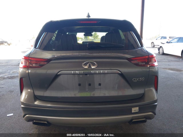 3PCAJ5M13KF139853 Infiniti Qx50 Luxe