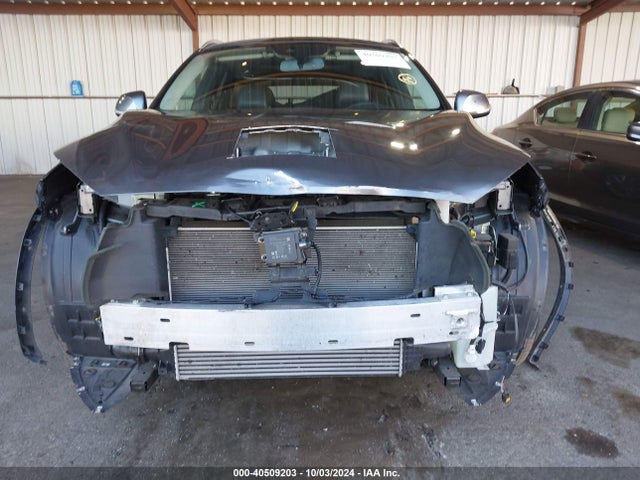 3PCAJ5M13KF139853 Infiniti Qx50 Luxe