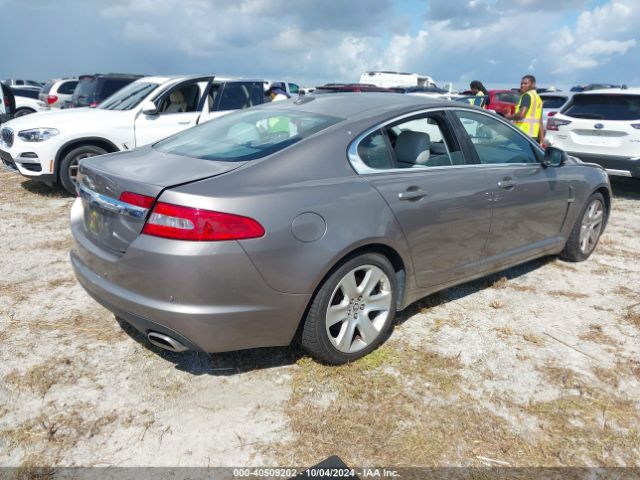 2011 JAGUAR XF SAJWA0FB0BLS14456 Photo 3